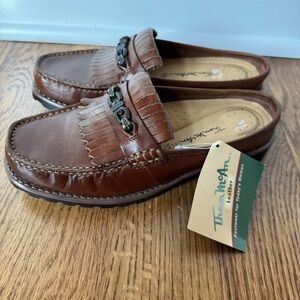Thom McAn‎ Leather Mules Loafers Brown Fringe Chain Comfort Women Size 6